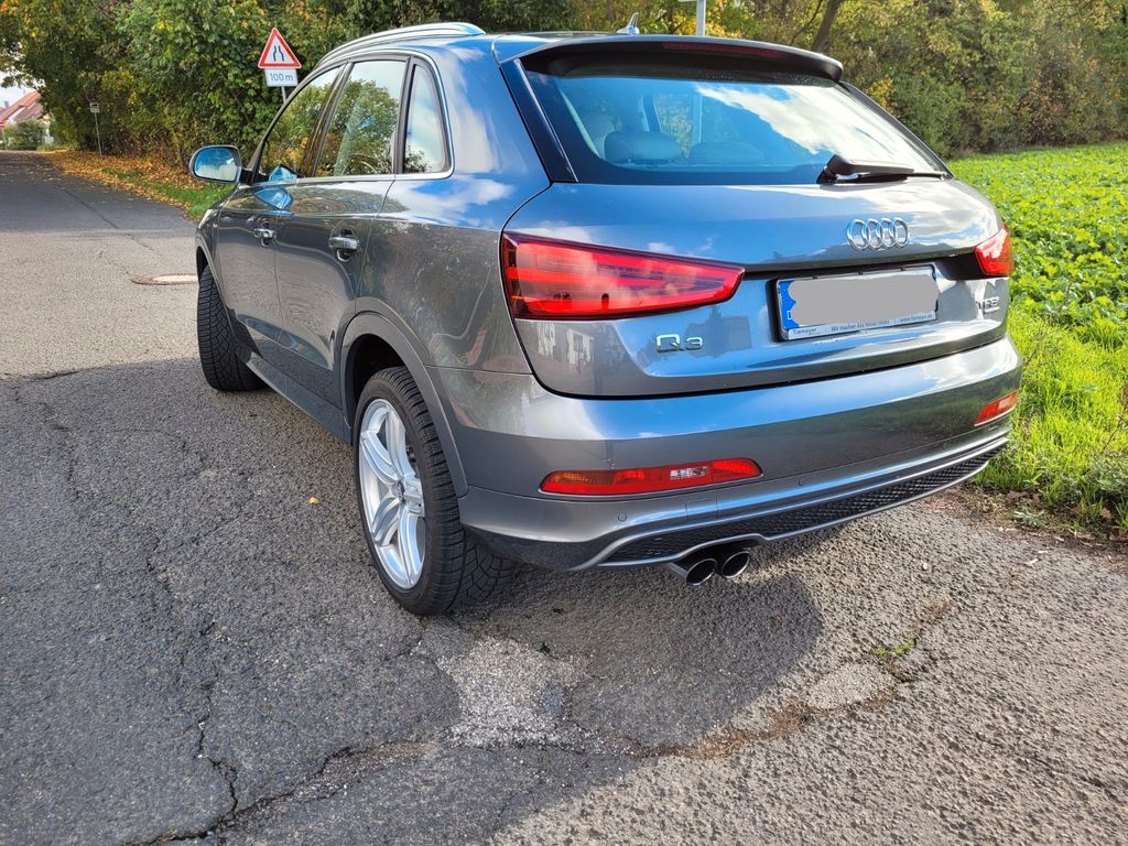 Audi Q3 (8U) 2